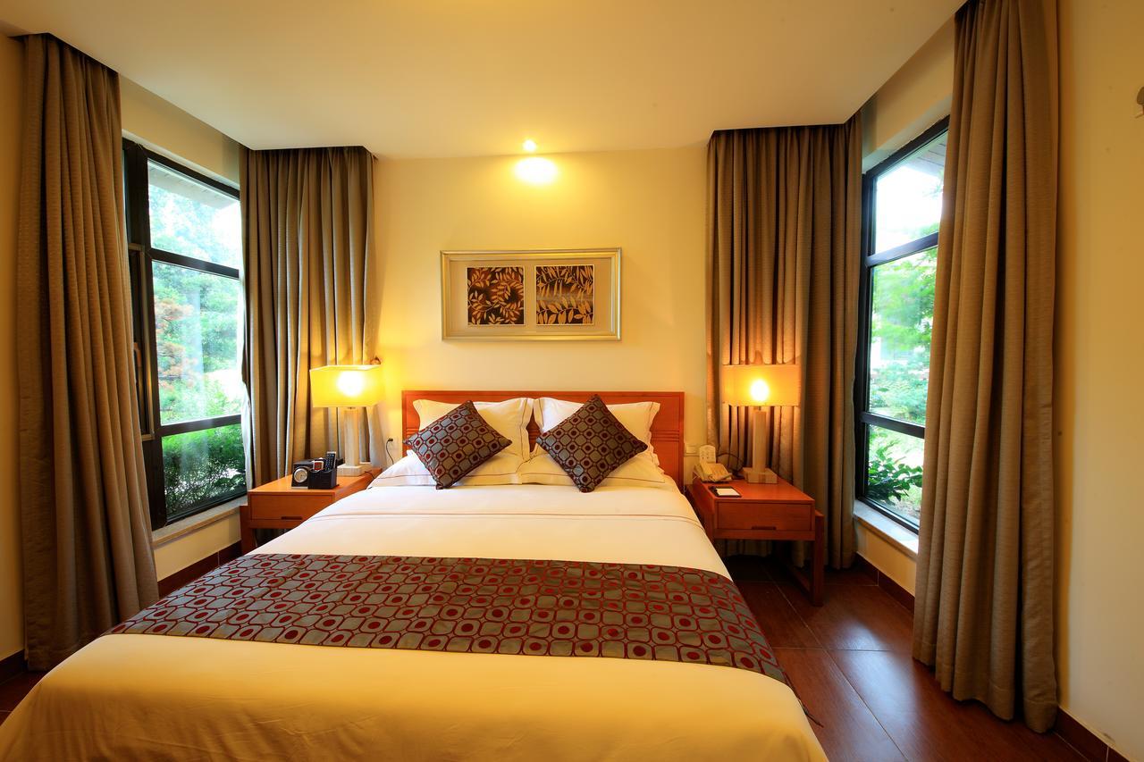 Country Garden Phoenix Hotel Jingmen Esterno foto