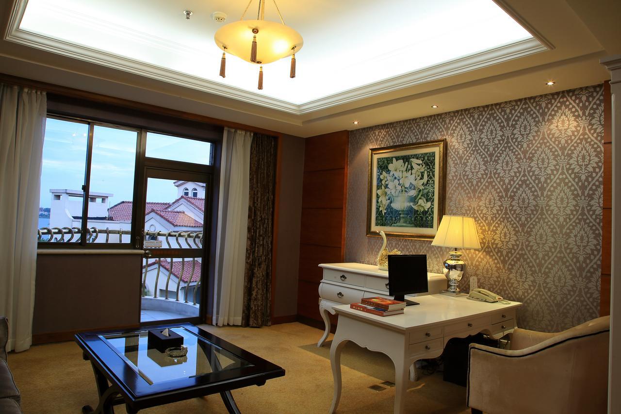 Country Garden Phoenix Hotel Jingmen Esterno foto