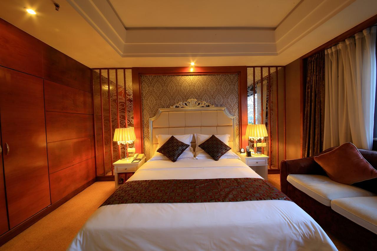 Country Garden Phoenix Hotel Jingmen Esterno foto