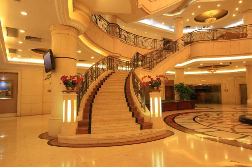 Country Garden Phoenix Hotel Jingmen Esterno foto