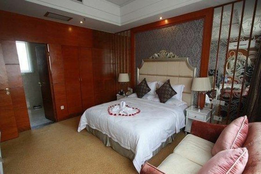 Country Garden Phoenix Hotel Jingmen Esterno foto